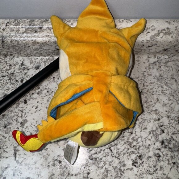 Pokemon Charizard Pikachu 9" Plush Limited Edition - Picture 2 of 2